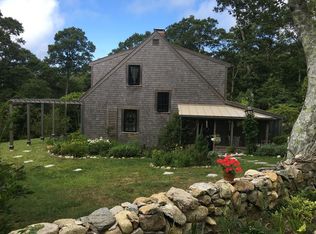 31 Millstone Ln, West Tisbury, MA 02575