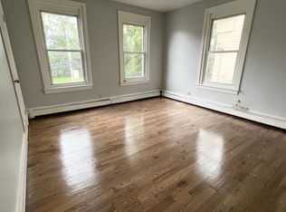 266 Gregory St FLOOR 2, Bridgeport, CT 06604