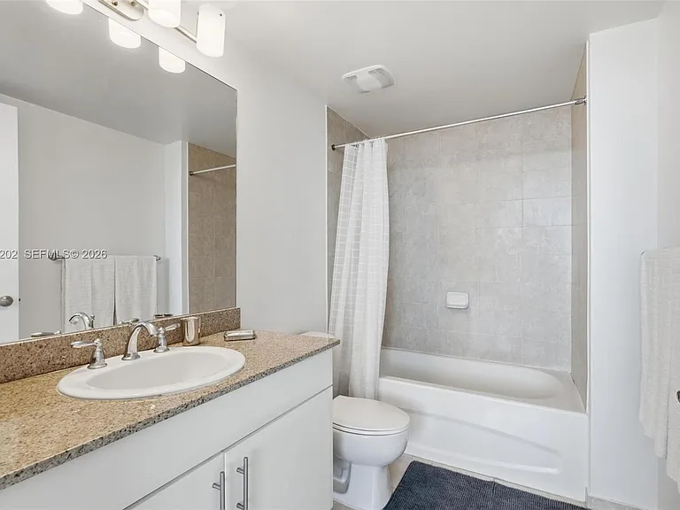 1861 NW South River Dr #2008 — Photo 21