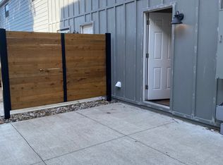 104 Spring St APT F, Delaware, OH 43015