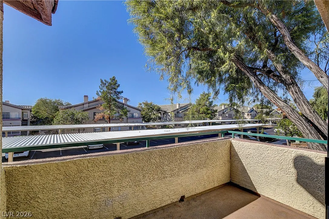 2 bed, 2.0 bath, 1050 sqft, $1,395 — Photo 4