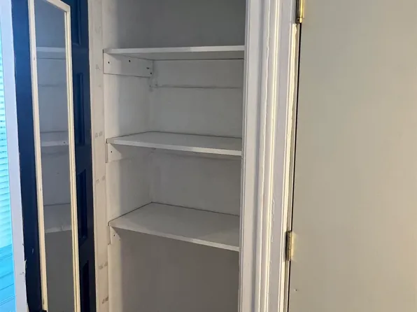 43 Liberty Place image 13 of 17