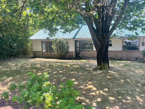 1930 Todd St, Eugene, OR 97405