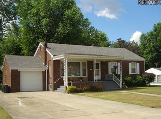 311 Sanderson Ave, Campbell, OH