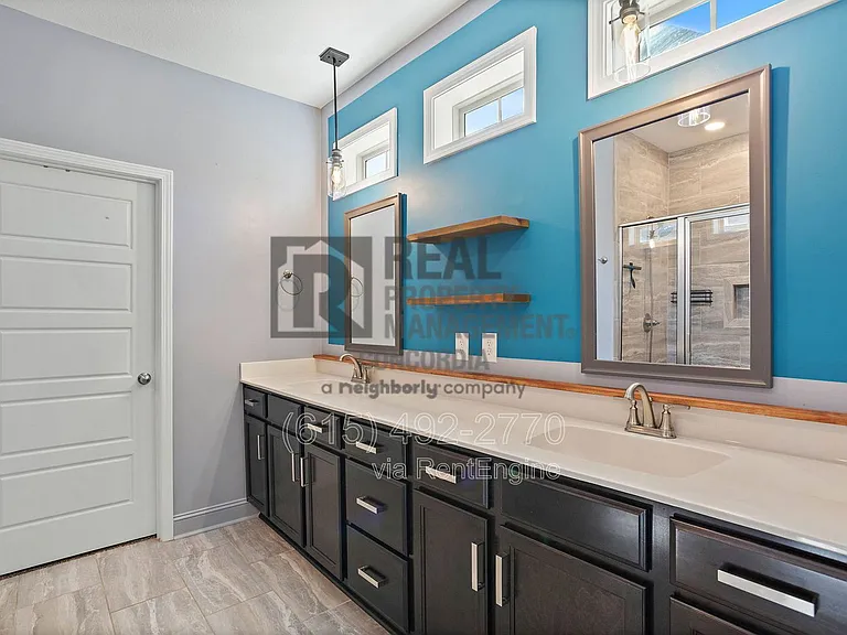 338 Crusaw Dr — Photo 23