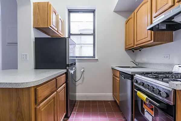 Rented by Gatsby Enterprises, LLC | media 9