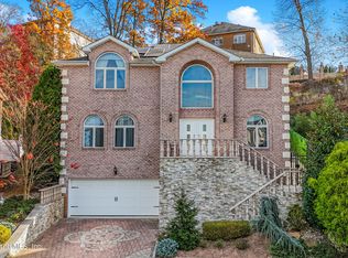 42 Michael Loop, Staten Island, NY 10301
