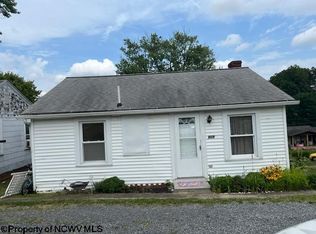 909 W Park Ave, Morgantown, WV