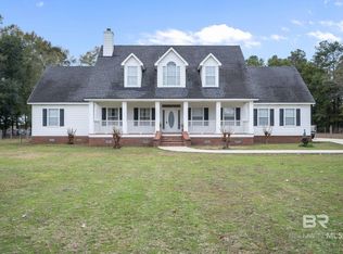 9539 Lakeview Rd, Bay Minette, AL 36507