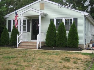 23 E 1st St, Howell, NJ 07731