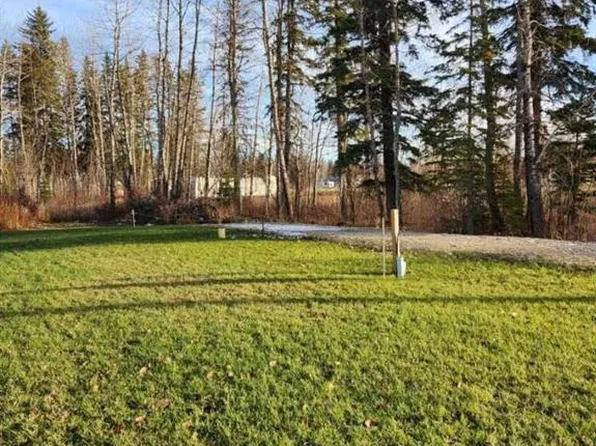 3 2nd St W, Big Lakes County, AB T0G 1C0