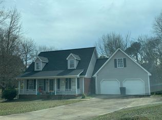78 Lakeover Dr E, Columbus, MS 39702