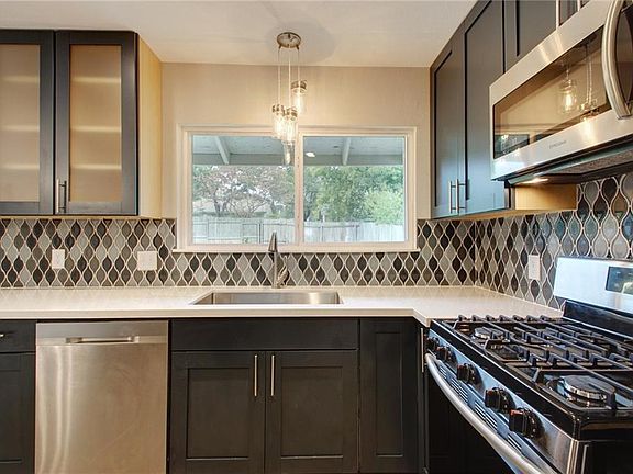 2nd image of 8808 Clarewood Dr