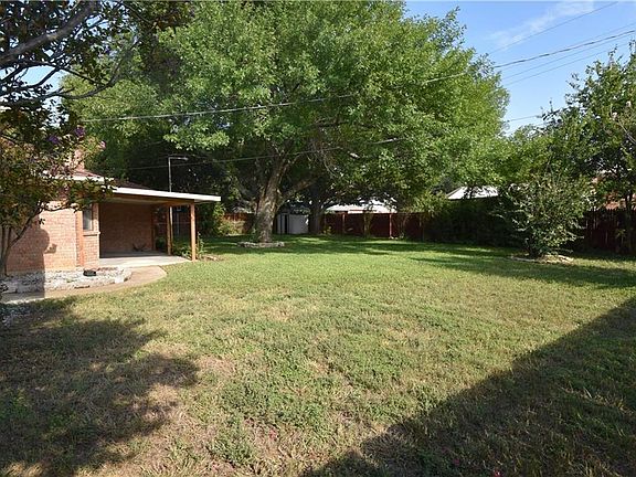 4th image of 110 Garland Dr