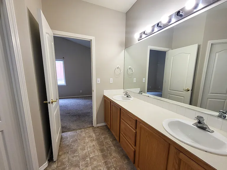 2345 Mule Deer Ct NW — Photo 22