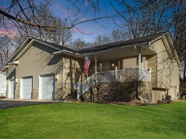20121 Falcon Ave N, Forest Lake, MN 55025