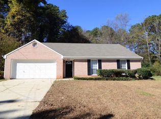 2177 Cobb Creek Dr, Decatur, GA 30032