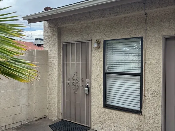 211 Zinc St APT A, Henderson, NV 89015