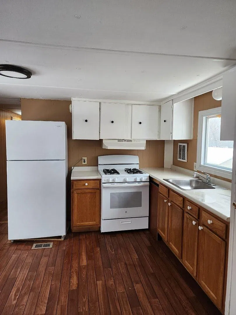 2 bed, 750 sqft, $1,650 — Photo 1
