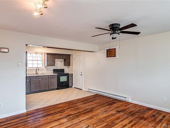 4th image of 1728 Wilbur Ave #1730