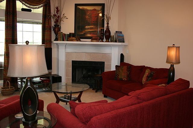 2nd image of 3409 Mustang Ln