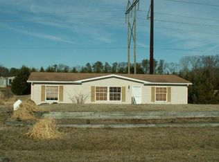 10 Circle Dr E, Milton, DE 19968