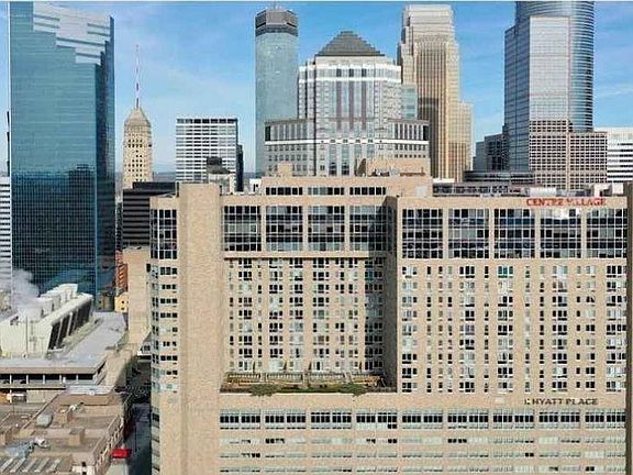 Building Skyline