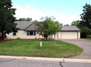 211 91st Ln NE, Blaine, MN 55434