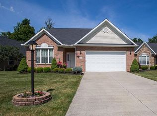 10290 River Run Ln, North Royalton, OH