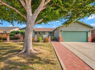 2404 Codding Dr, Modesto, CA 95350