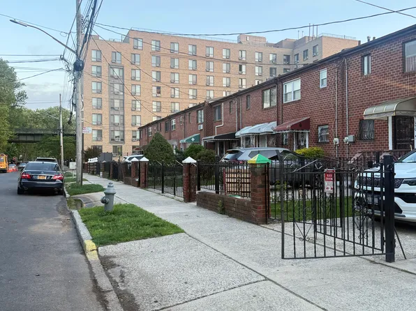 244 Grafton Street image 13 of 15