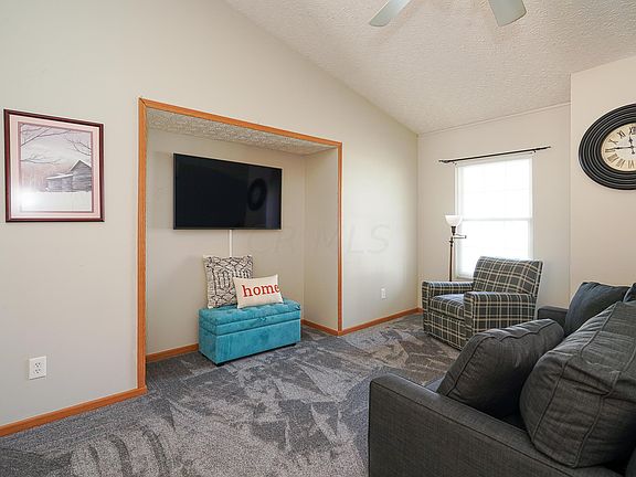 2nd image of 5453 Poolbeg St #251