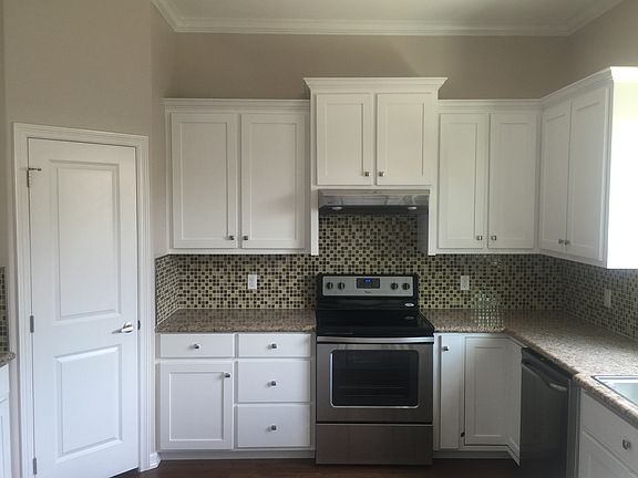 3rd image of 2211 N Ruby St