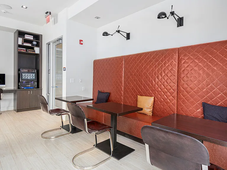 The Mave — Photo 21