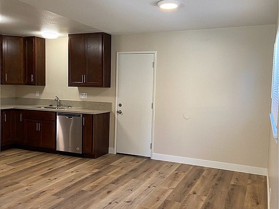 3rd image of 6067 San Remo Way