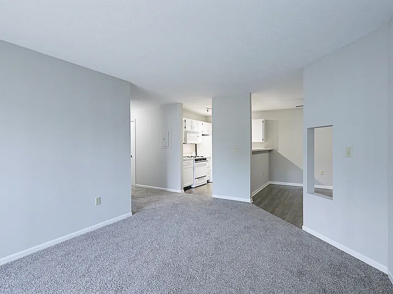 Compass Pointe — Photo 180