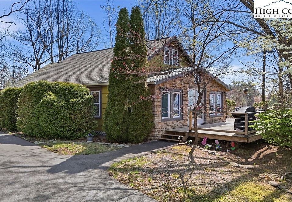 1st image of 4990 Blowing Rock Road