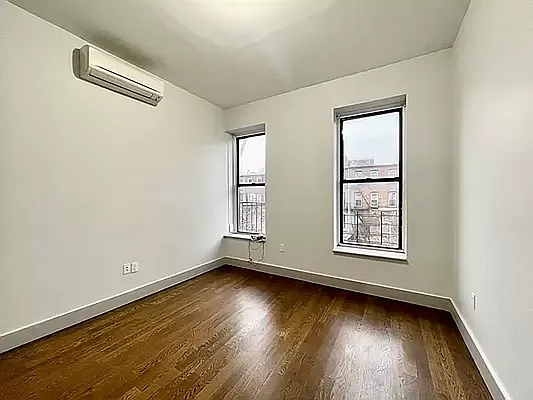 Rented by ERNY LLC | media 12