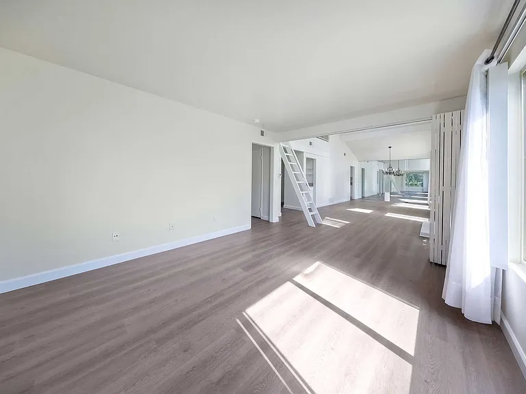 147 Sinaloa Ct — Photo 14