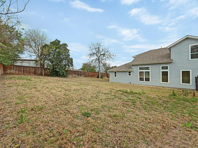 2204 Theseus Pass — Photo 31