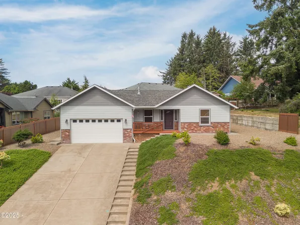 5699 NE Voyage Way, Lincoln City, OR 97367