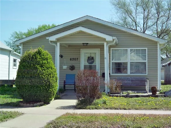 6207 Sherman St, Saint Joseph, MO 64504
