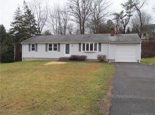 527 Poquonock Ave, Windsor, CT 06095
