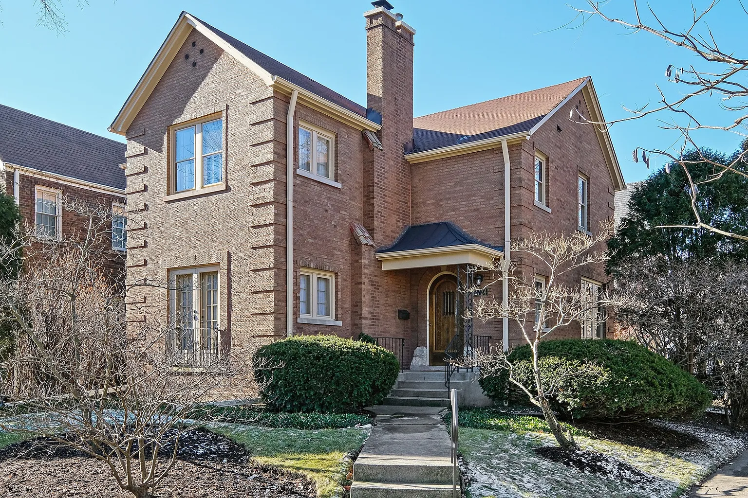 2724 Ewing Ave photo 1