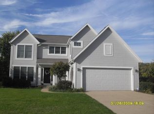 1419 Stone Trl, South Bend, IN 46614