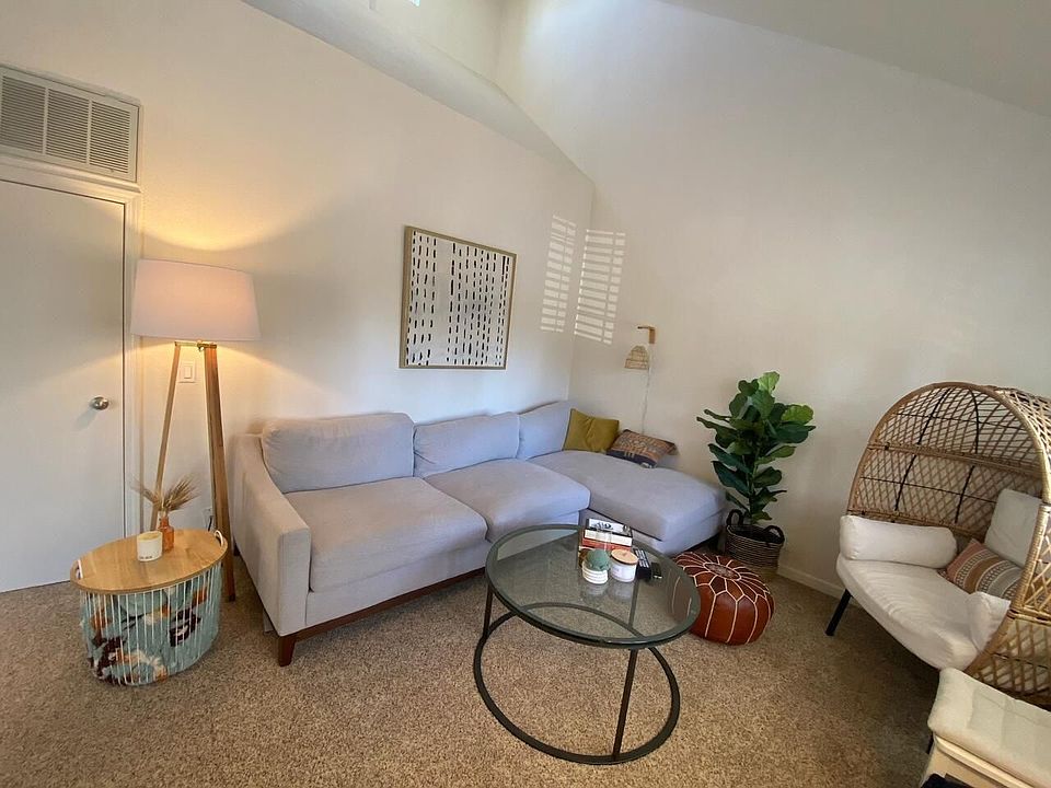1st image of 1027 Southwood Dr APT F