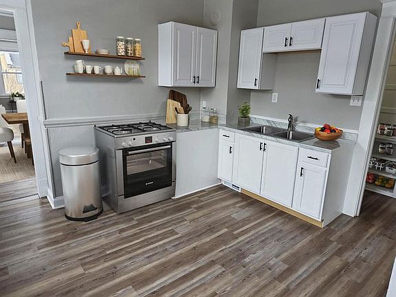 2nd image of 3266 North 17th STREET