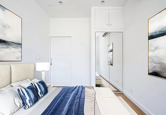 4th image of 220 Richardson St #1A