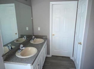 5237 Round Table Dr, Ellenwood, GA 30294