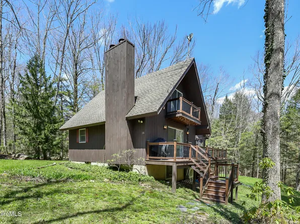14 Highland Way, Otis, MA 01253